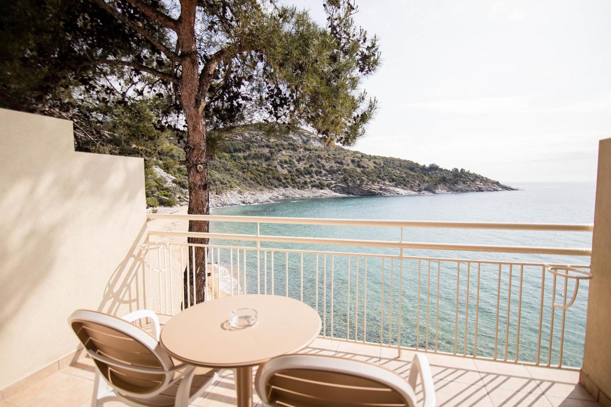 Tosca Beach Hotel Paleo Tsifliki Exterior photo